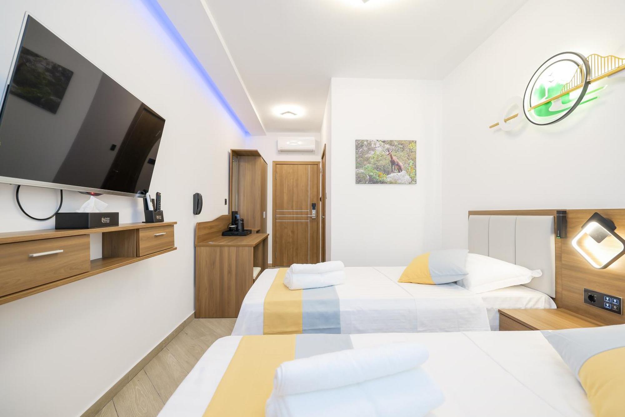 Hotel Kanjon Zrmanje Obrovac Εξωτερικό φωτογραφία