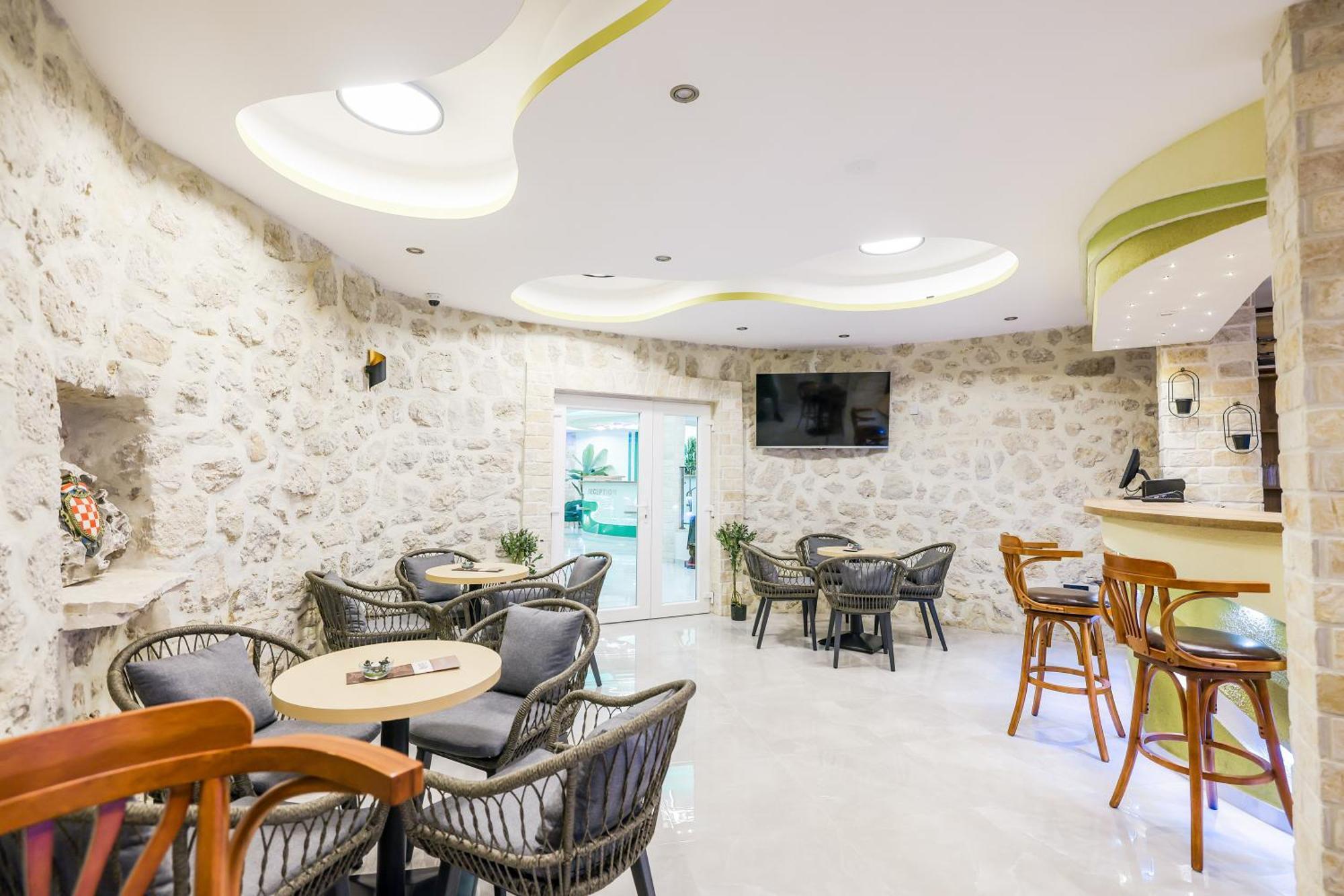 Hotel Kanjon Zrmanje Obrovac Εξωτερικό φωτογραφία